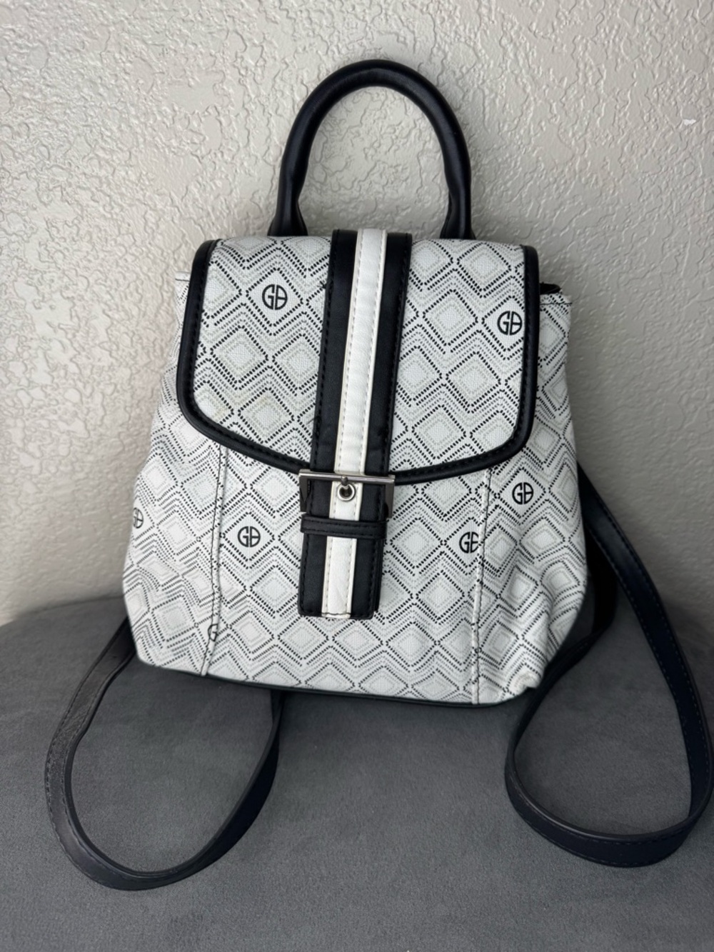 Giani Bernini Mini Backpack Convertible Crossbody Black White Logo Bag - Picture 2 of 12